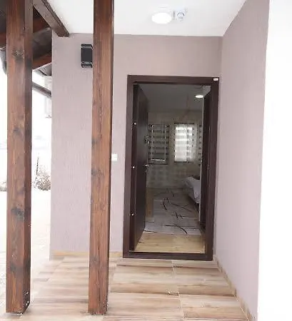 בית הארחה Nestor 3*